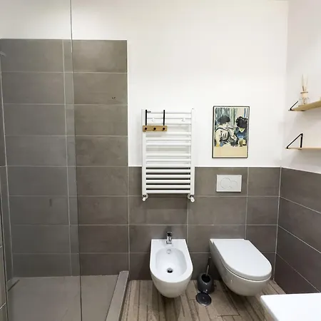 Charming Design In Vibrant Pigneto Roma