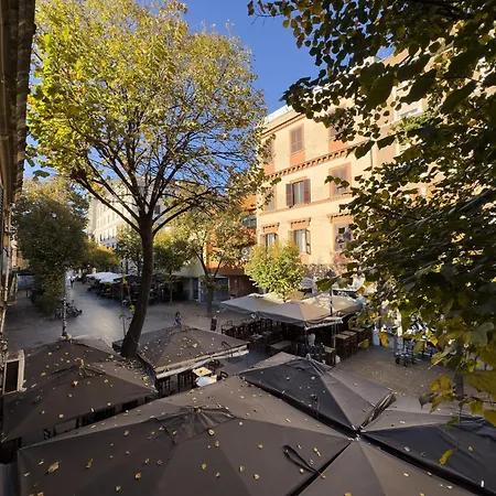 Apartment Charming Design In Vibrant Pigneto Rome